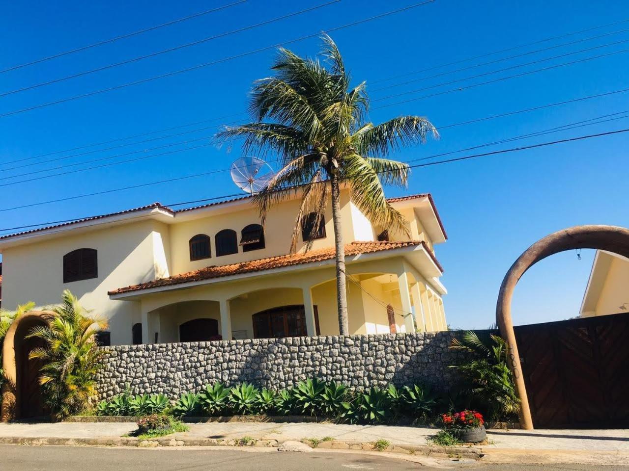 Villa Casa Em Águas de Lindóia Exterior foto